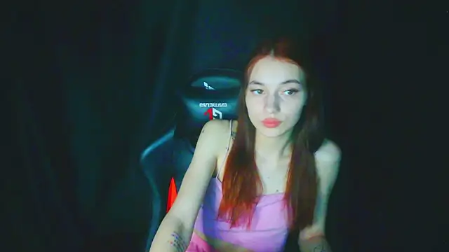 Онлайн чат XXX liza__kitty