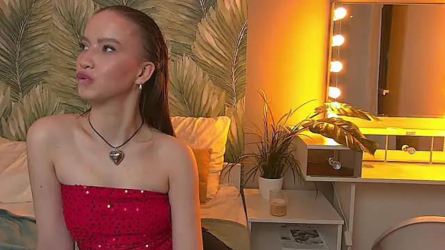 MonaHicks Adlı Modelin Canlı XXX Sohbeti