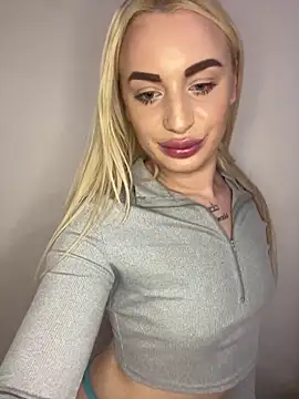 RuxyCatrina Webcam show