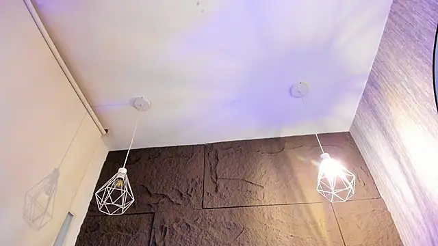 Chatroom XXX en direct de mariiana-diaz