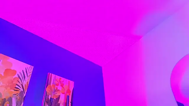 Chat XXX ao vivo de LOGAN_ADAMS27