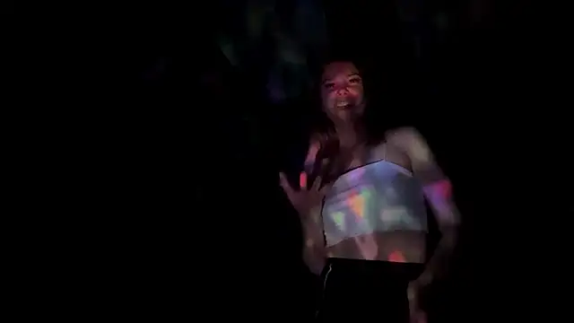 Show modela Skinny_girl_ na web-kameri