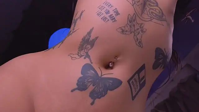 دردشة Jess_tattoo11 الجنسية المباشرة