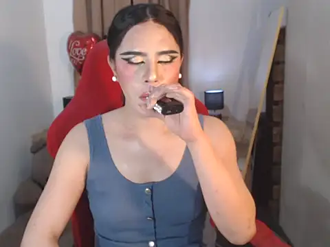 RebeccaTs Pertunjukan Webcam