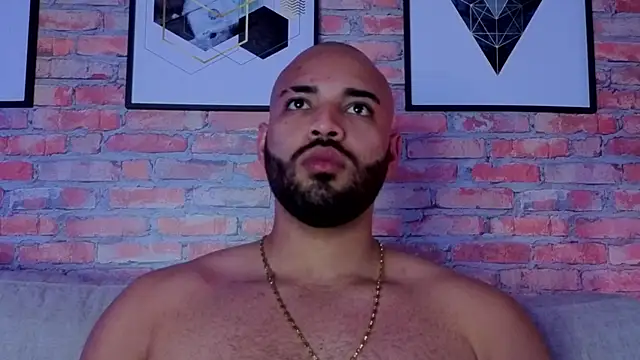 Chris_Vardenのウェブカメラショー