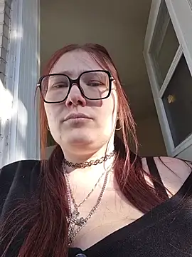 Pokazy przed kamerką – wildyoungNhorny