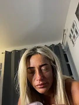 ScarlettGold_ – webcam-show