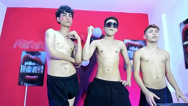 Živý XXX chat AVENGER_BOYS2026