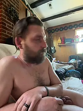 luke42092 Show in webcam