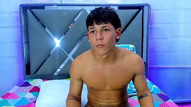 EndlessTwo Chat XXX in diretta