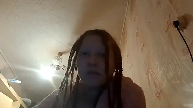 Pokazy przed kamerką – BirgitKamal