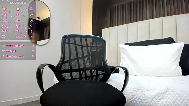 Živý XXX chat _Dania_Moore_