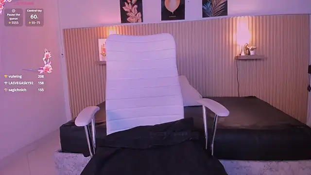 hana_falak's Webcam Show