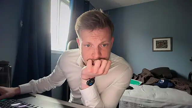 lustylyndon Show in webcam