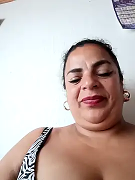 Mia-Glow Live XXX-Chat