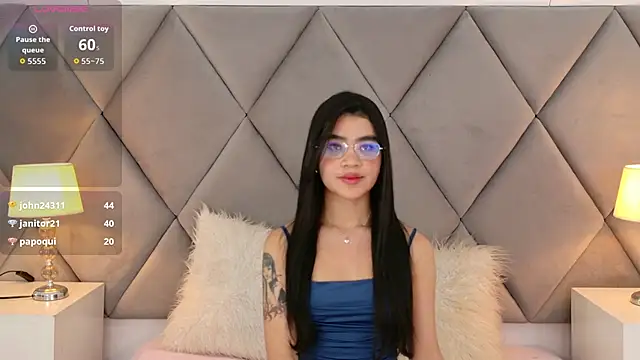 OliviaDiaz's Live XXX Chat