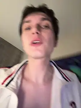 kittieSquad Show in webcam