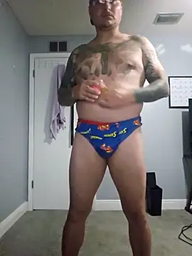 MrBiggBallz ওয়েবক্যাম শো