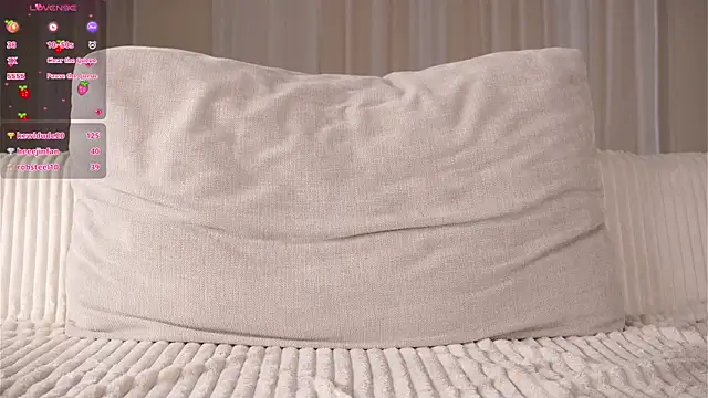 RoniDetterich Chat XXX in diretta