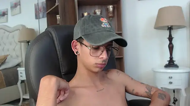 Ibratxandy's Live XXX Chat