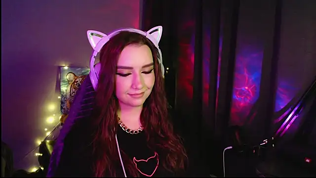 Chat +18 de Celia_Sensual_ ao vivo