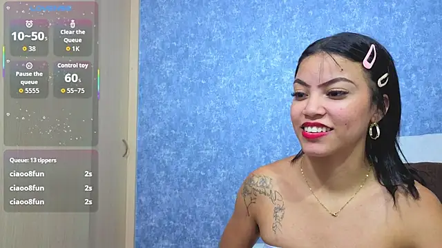 Malia_foxのライブXXXチャット