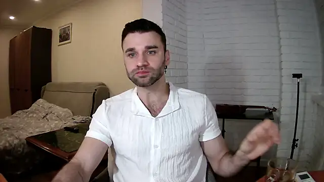 DaddySlava live XXX chat