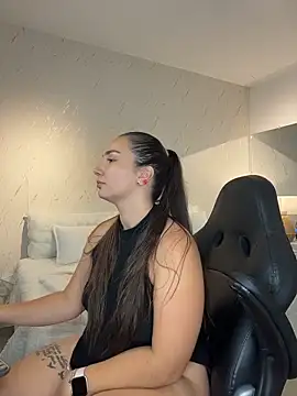 ava_blue 现场XXX聊天