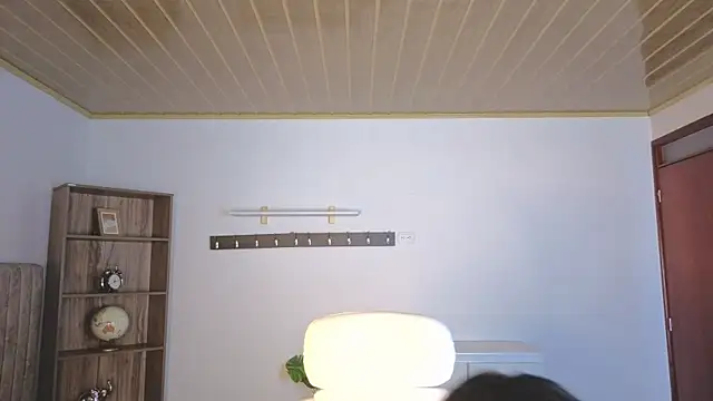 Renaxi_Smith Adlı Modelin Canlı XXX Sohbeti