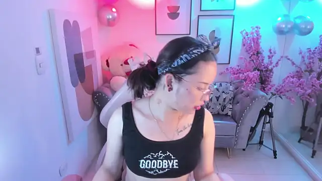 Czat XXX na żywo – Shady_bug