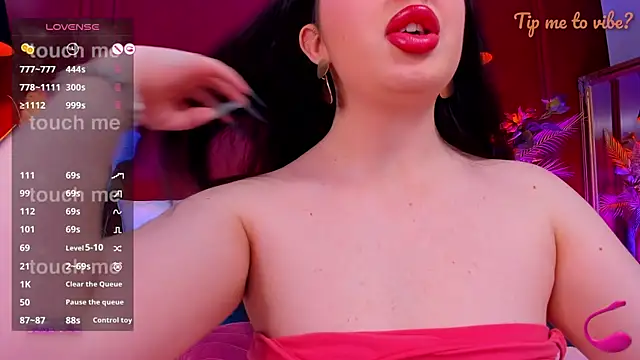 Mayzzie: απευθείας συνομιλία ΧΧΧ