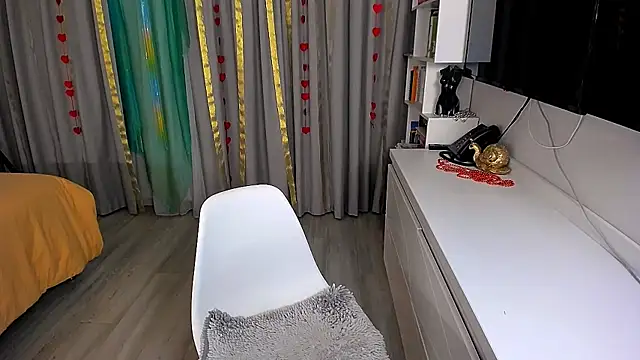 Chat XXX en directo de Almaz-Fire-Fox-One