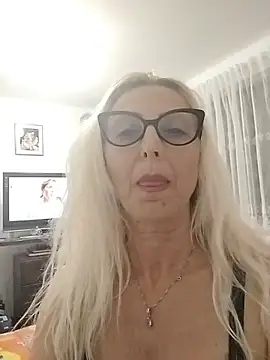 _sexyBLONDE46_ Webcam show