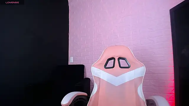 دردشة Victoria_1126 الجنسية المباشرة