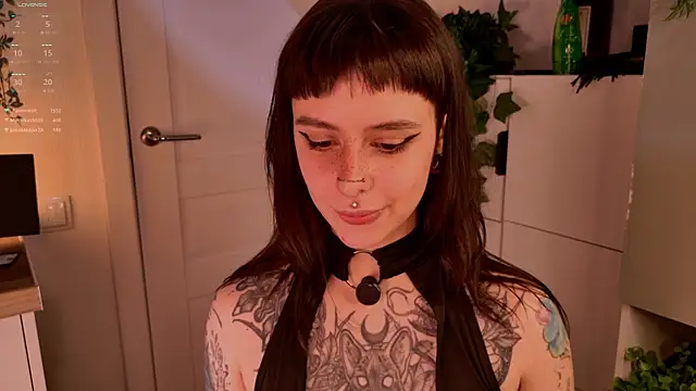 MichaellaMoon Live XXX-chat