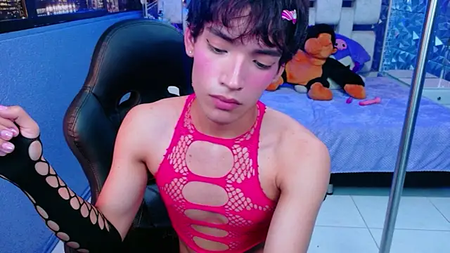 AlecciaNova – Naživo XXX chat