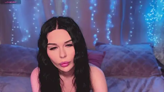 LolaTyanni Webcam Show