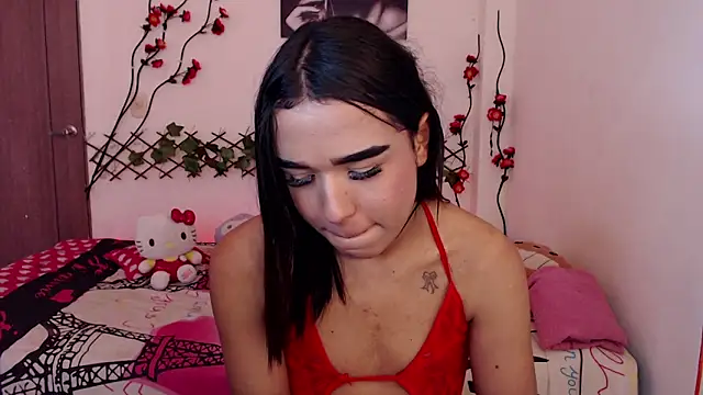 Candyy_doll__ Adlı Modelin Canlı XXX Sohbeti
