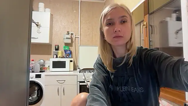 AngelJeni's Live XXX Chat