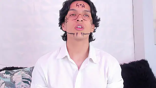 Pokazy przed kamerką – yoiirchi