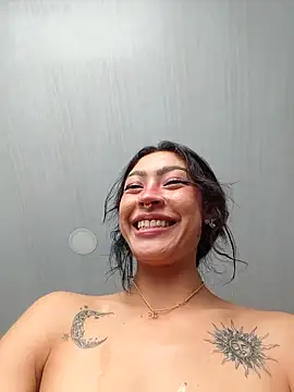 Ounla_Sweet – Kamerová šou