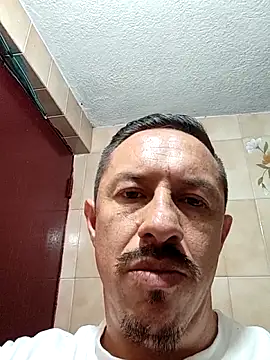 دردشة L_hotcream الجنسية المباشرة