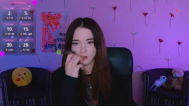 liana_kisses 即時 XXX 聊天