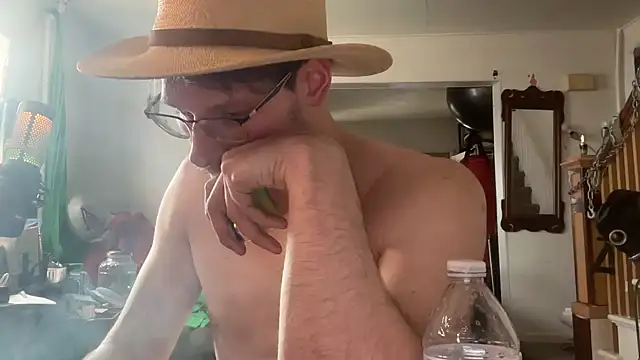 MasterDaddyCool Show in webcam