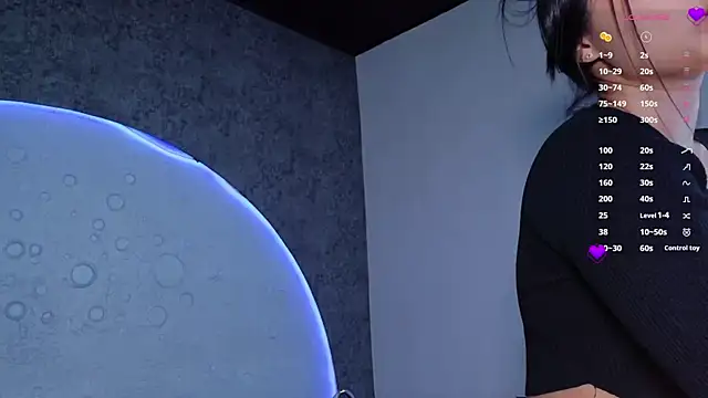 Živý XXX chat ReinaChloe