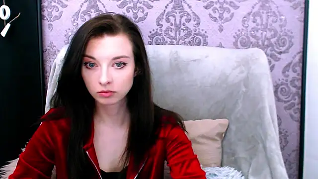 DominantLuna's Live XXX Chat