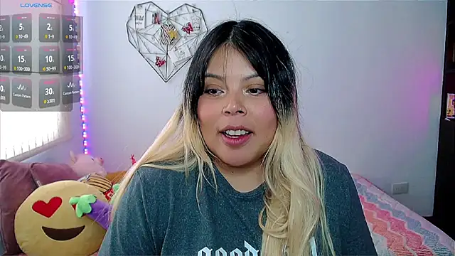 EllieMoonXn Webbikameraesitys