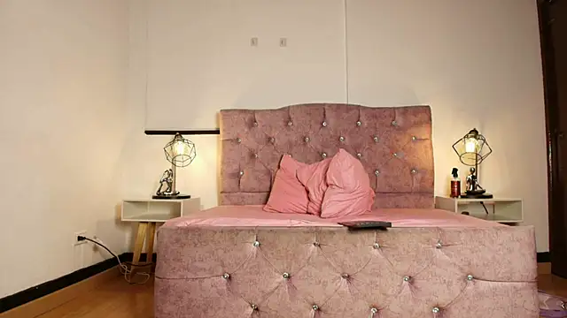 Ruby_Rouge_ 在線直播表演