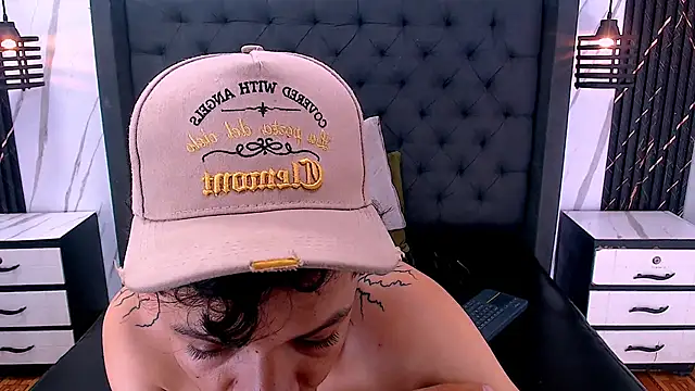 Daniel_Guty Webcam Show