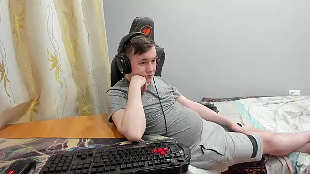 iliaskrislove's Live XXX Chat